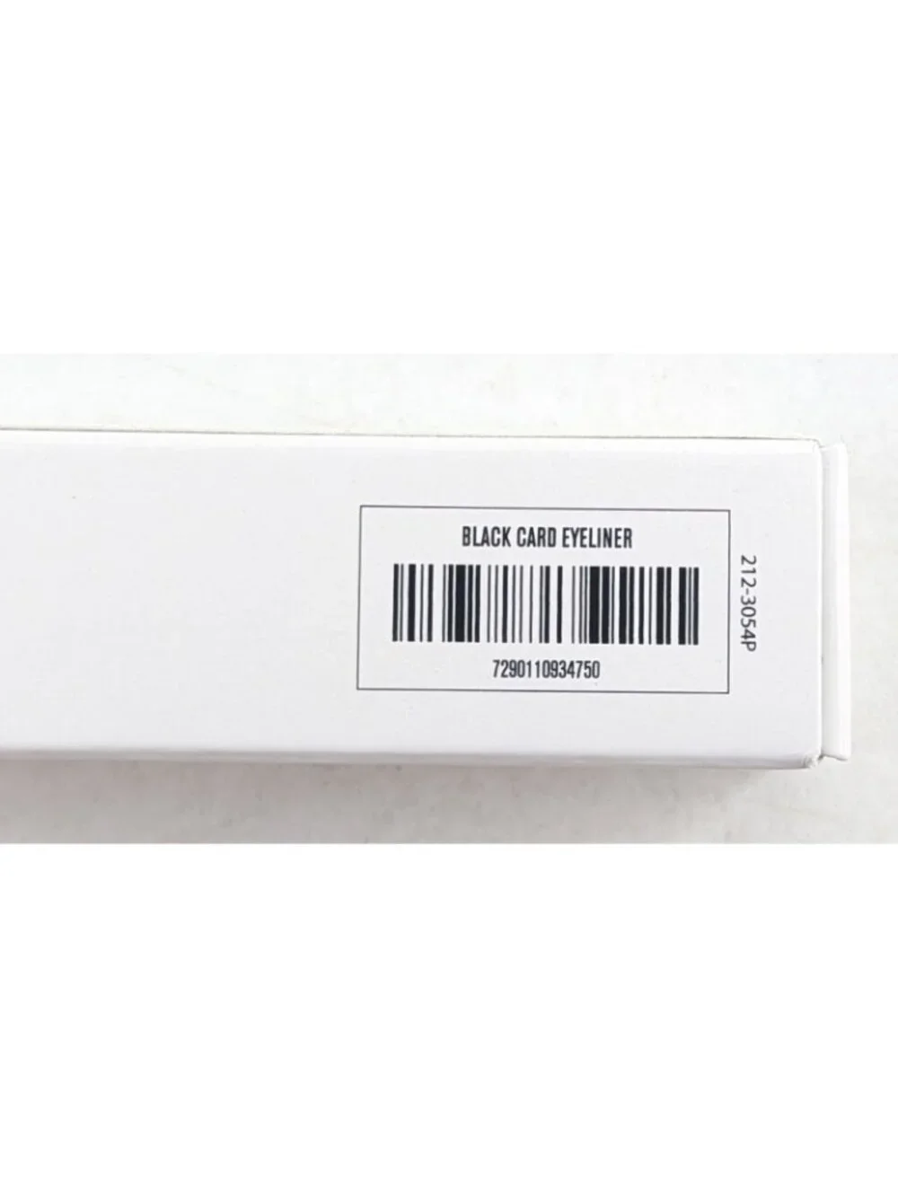 Il MAKIAGE Black Card Waterproof Liquid Eyeliner Black 1.5 ml / 0.05 oz